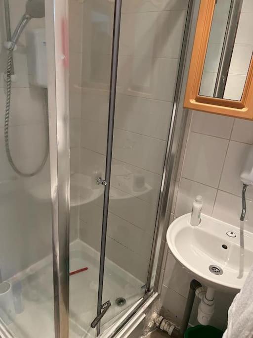 Cozy 1 Bed Flat In Canning Town Apartment London